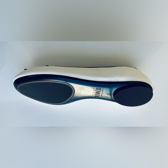 Bloch Store Ballet Shoes - Picture 8 of 9